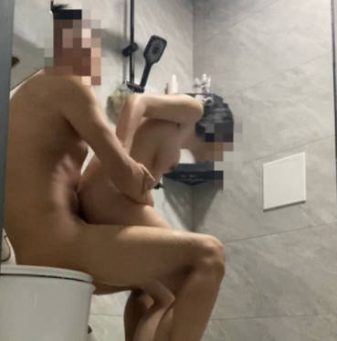 摸隐私丨vk全部脱挠脚心-VR高清完整视频